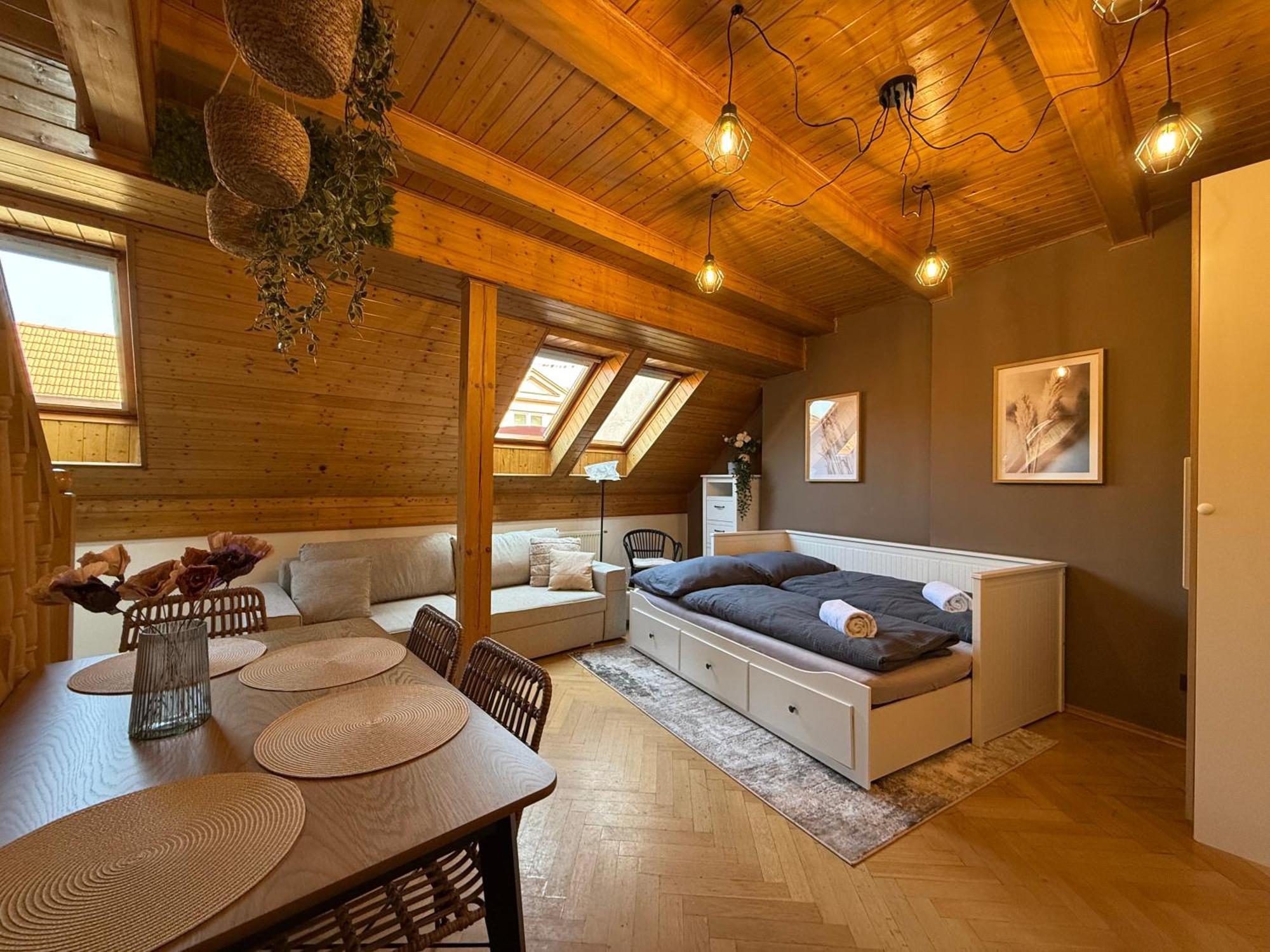 Delux Romantic Apartmán *